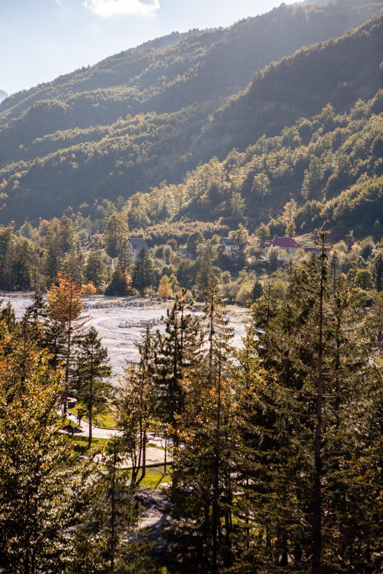 Valbor Hotel
