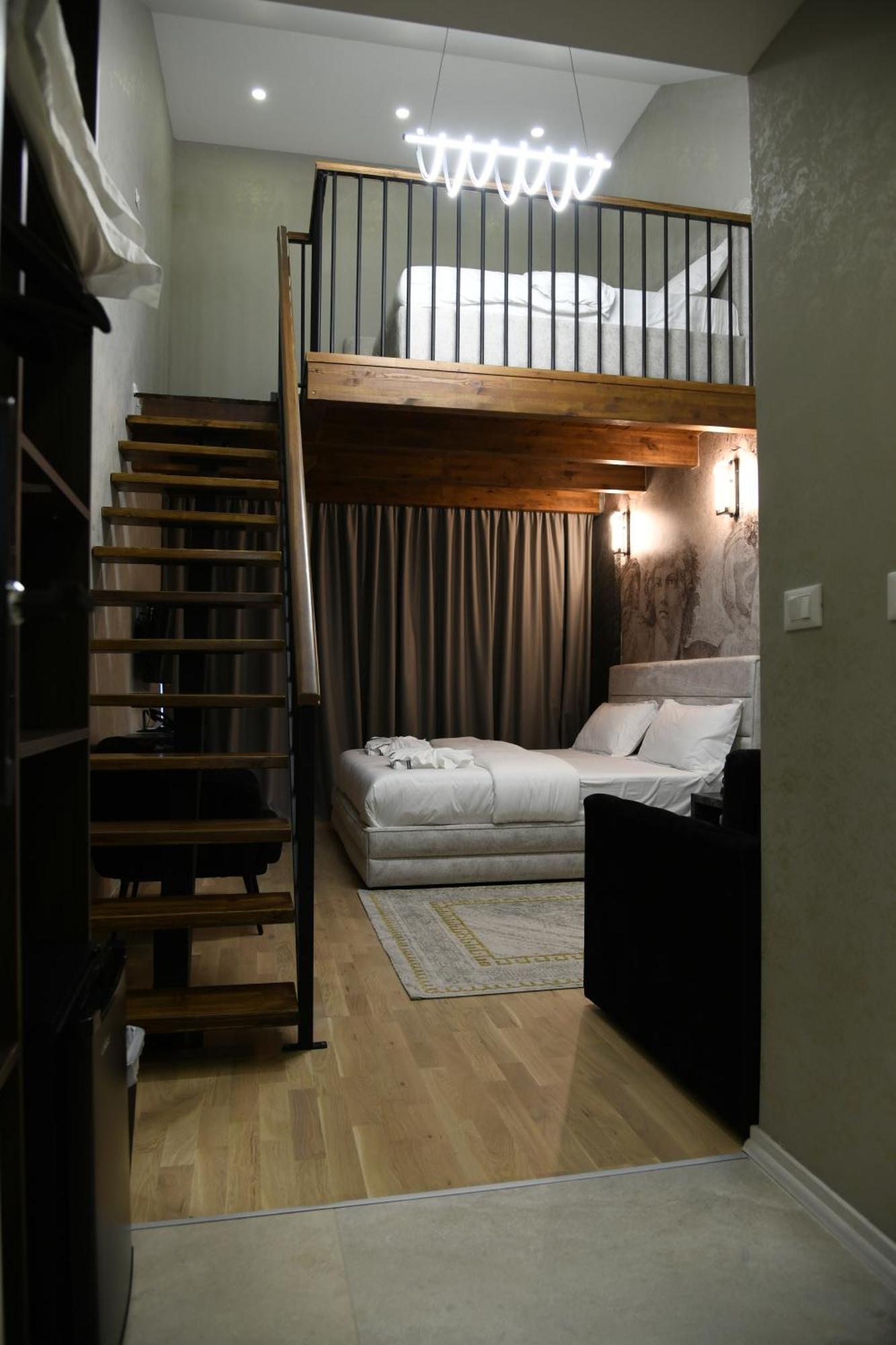 Valbor Hotel Tropoje